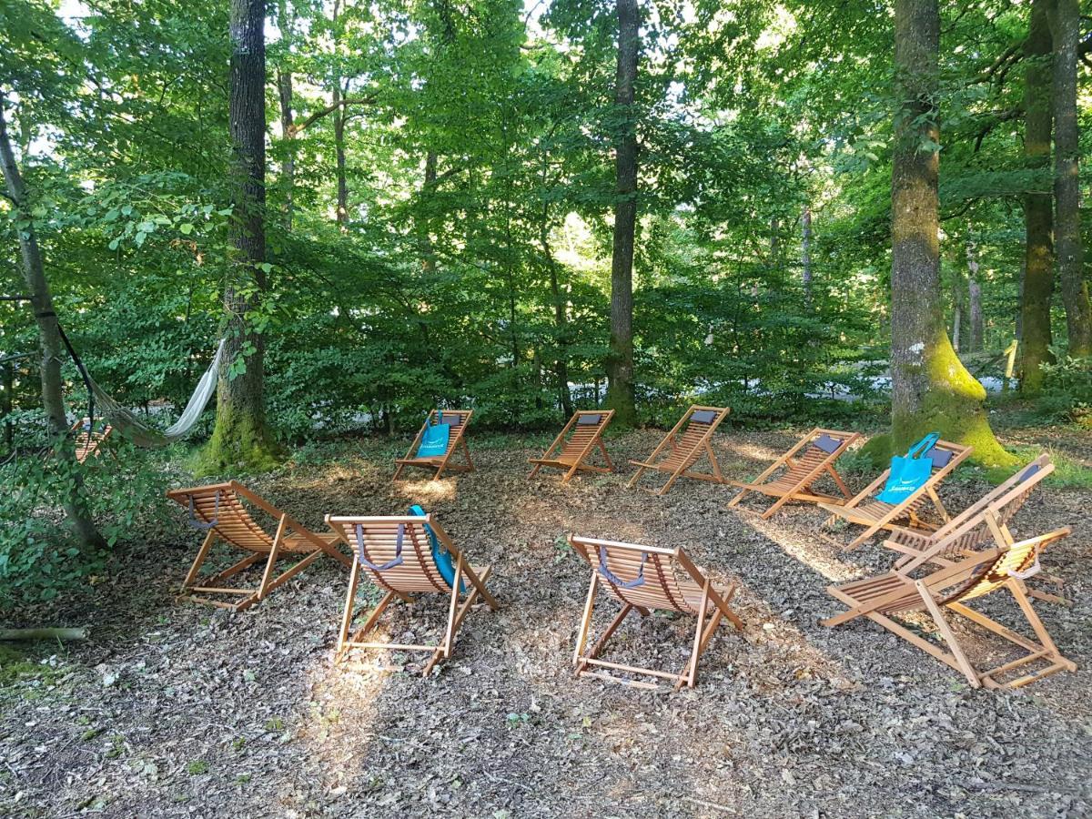 Camping De La Foret Seasonova Sillé-le-Guillaume Exterior photo