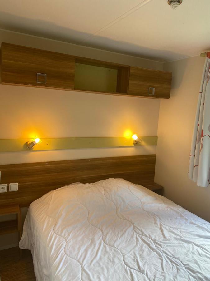 Camping De La Foret Seasonova Sillé-le-Guillaume Exterior photo